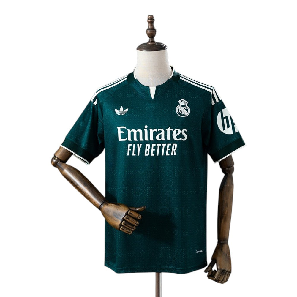Jersey Real Madrid 2026-2027 Visitante Versión para Aficionado