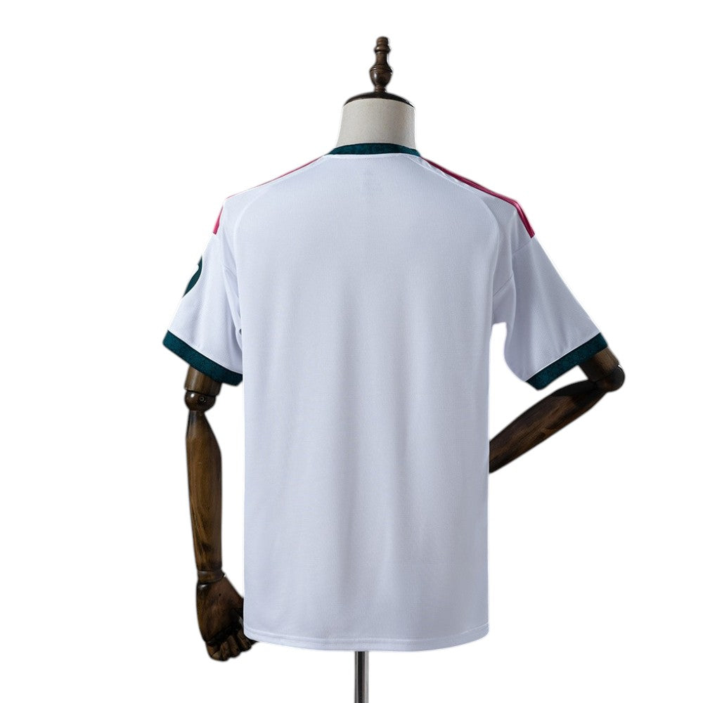 Jersey Real Madrid 2026-2027 Local Versión para Aficionado