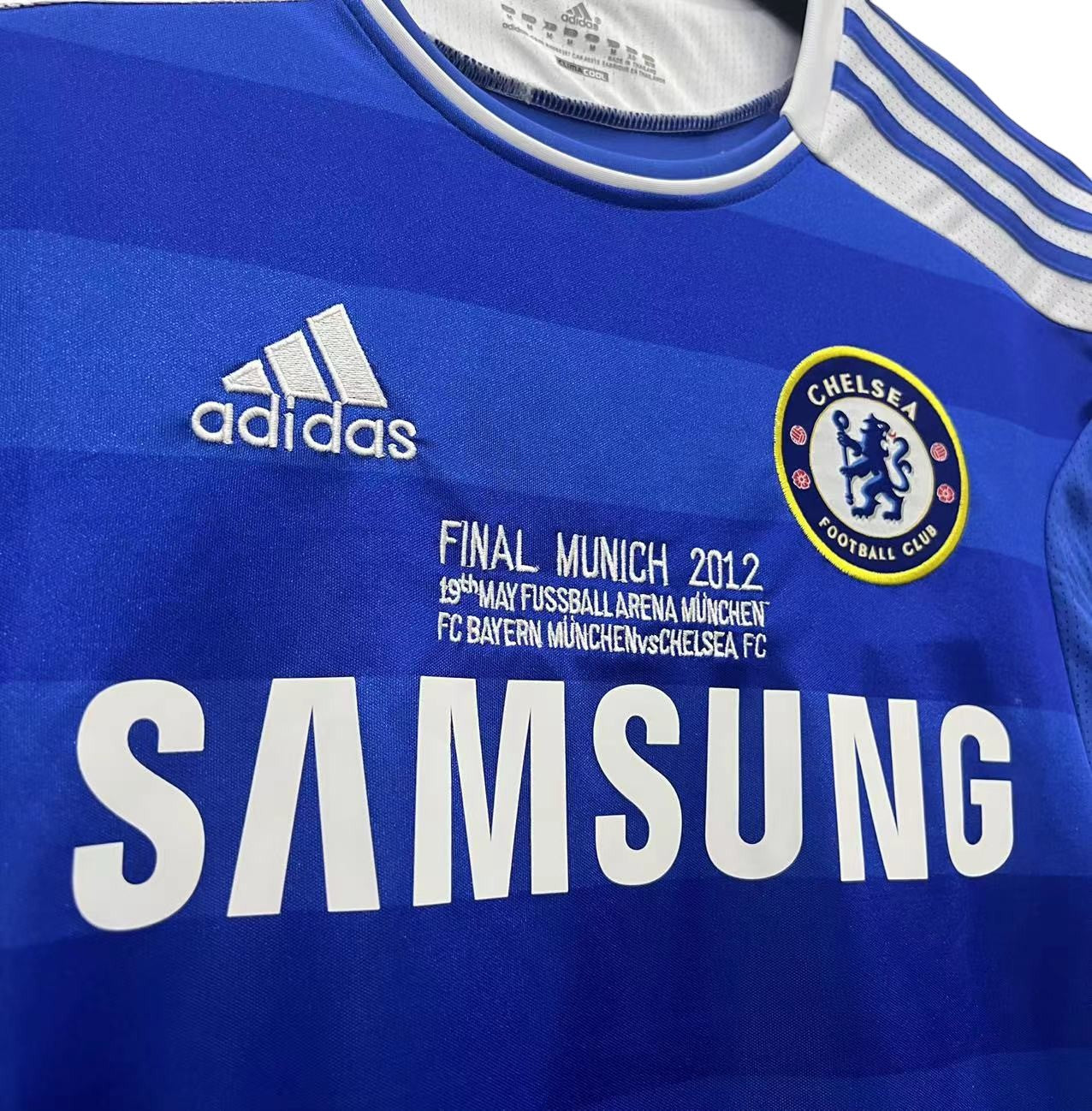 Jersey Chelsea 2011-2012 Local