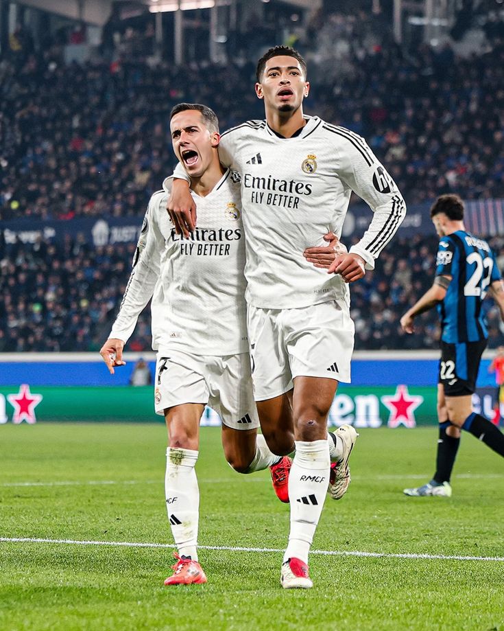 Jersey Real Madrid 2024-2025 Local Versión para Aficionado