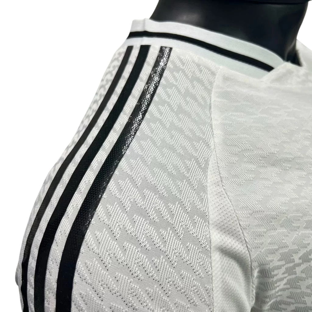 Jersey Real Madrid 2024-2025 Local Versión para Jugador