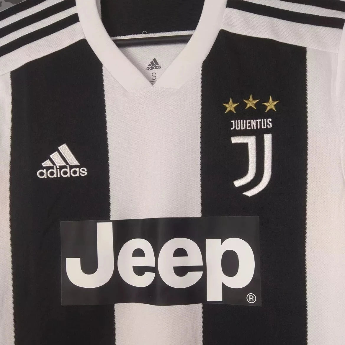 Jersey Juventus 2018-2019 Local